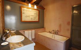 Bratsera Hotel 4*